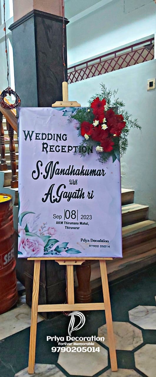 Wooden Easel 5Feet Wooden Easel 5Feet